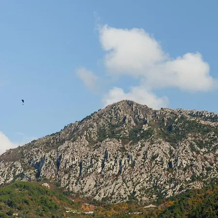 Baieta - Appt Climatise Jacuzzi Vue Apartmán *