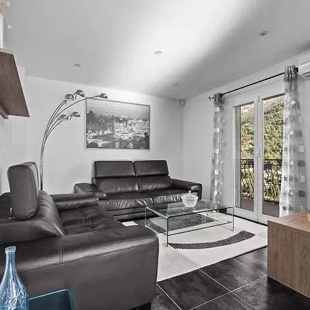 Baieta - Appt Climatise Jacuzzi Vue Apartment Menton